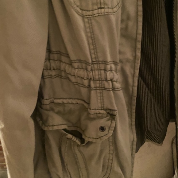 Jacket - Picture 3 of 8